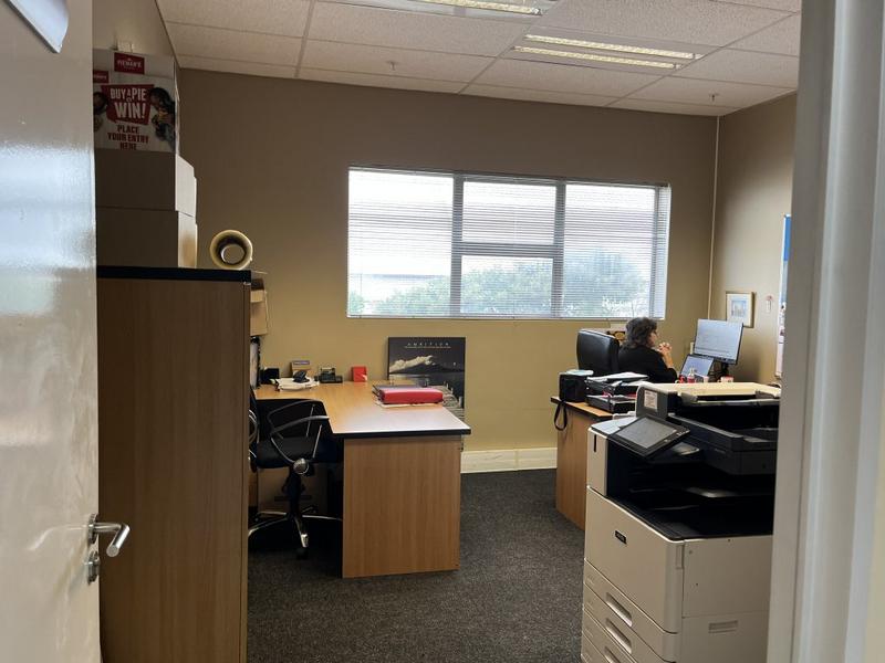 To Let commercial Property for Rent in Montague Gardens Western Cape